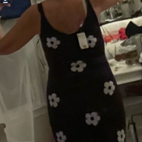 H&M BLACK WHITE V neck DAISY KNIT DRESS SUNDRESS MİDI NWT. SZ M - Picture 9 of 9